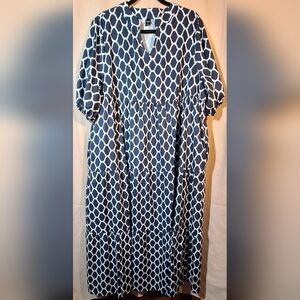 NWOT EMERY ROSE Elegant Blue and White Patterned Maxi Dress